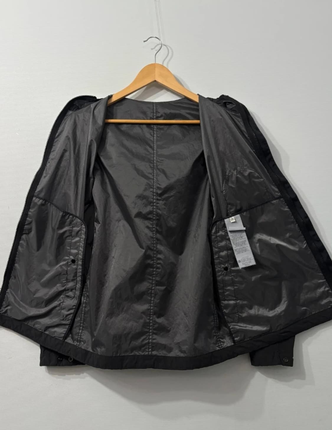 정품 스톤아일랜드 크링클랩스 멤브라나 바람막이 95 상품이미지4