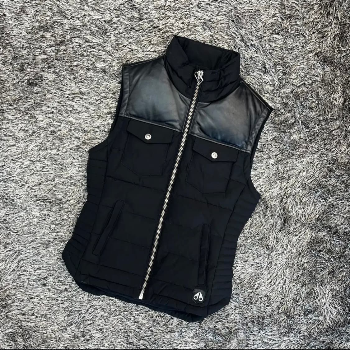 무스너클 여성 패딩 베스트 (XS) 상품이미지1