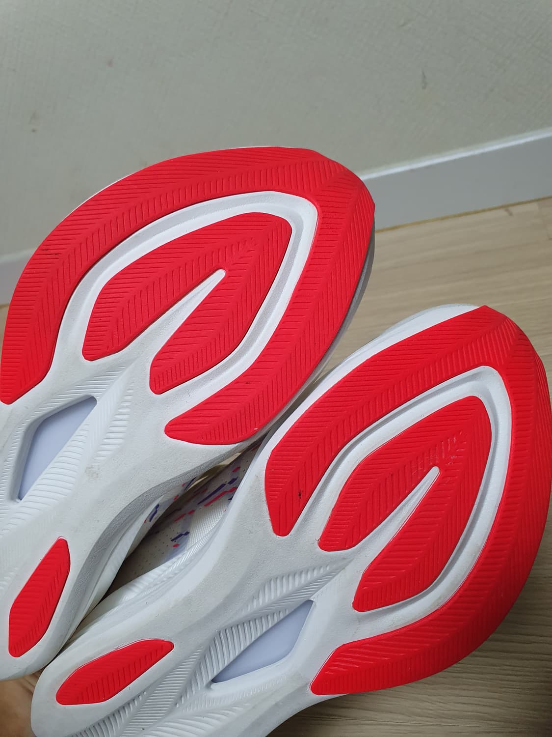 아식스 소닉블라스트 러닝화 260 상품이미지7