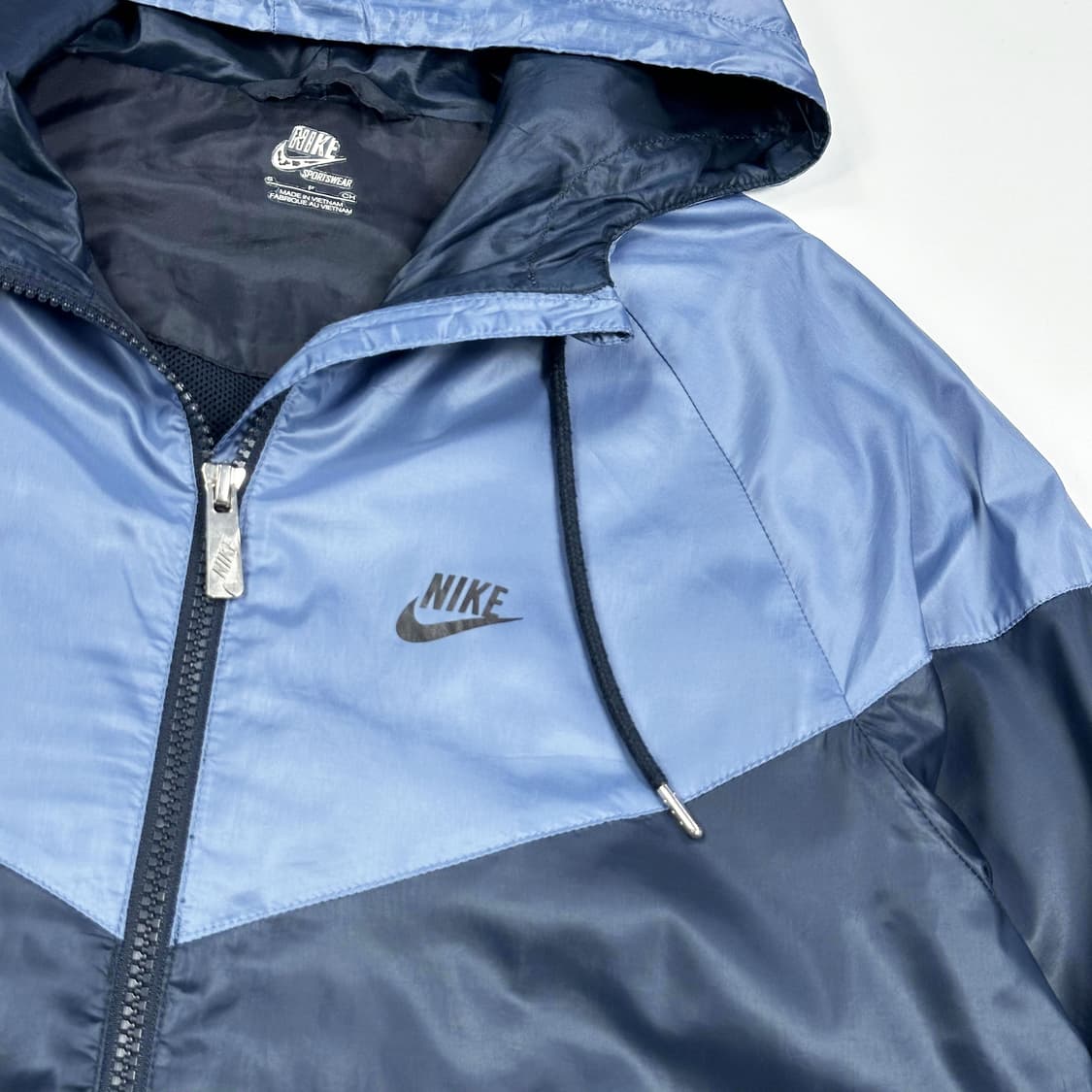 나이키 퓨추라 윈드러너 바람막이 자켓 (S 여성추천) 상품이미지3