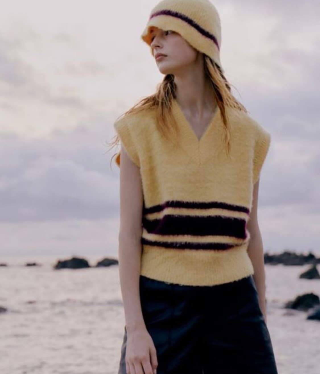 Moonsun Mohair knit vest 상품이미지1