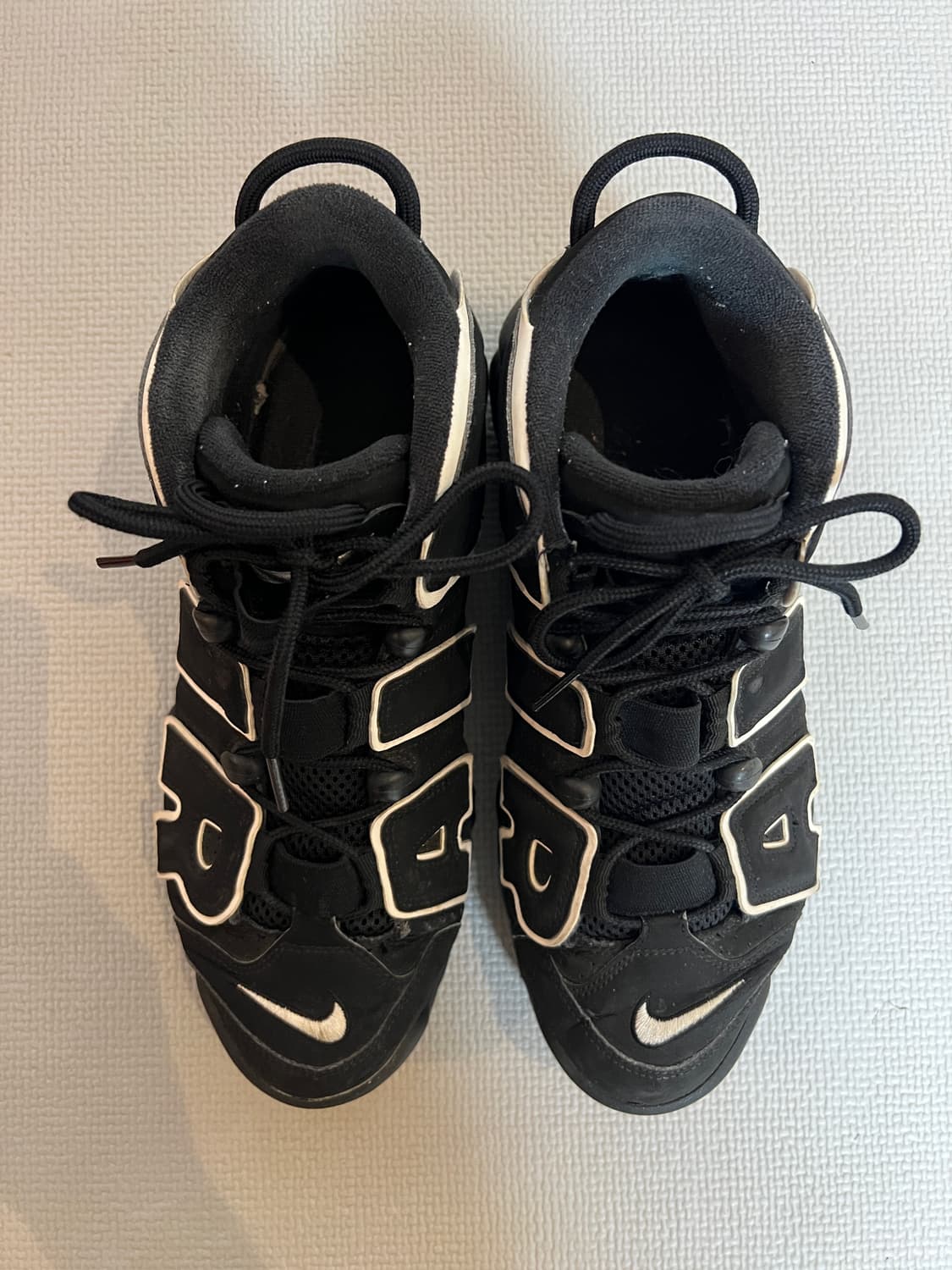 무료배송 - 나이키 에어 모어 업템포(블랙/화이트) 270 상품이미지6