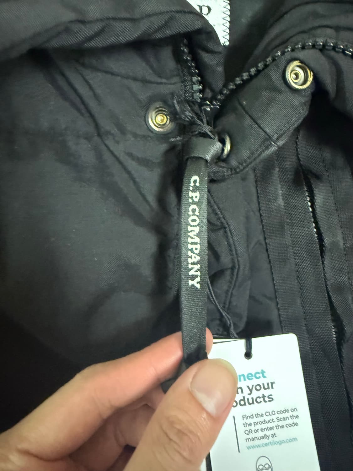 C.p컴퍼니 렌즈 라쿤퍼 패딩 48사이즈 새상품  상품이미지3