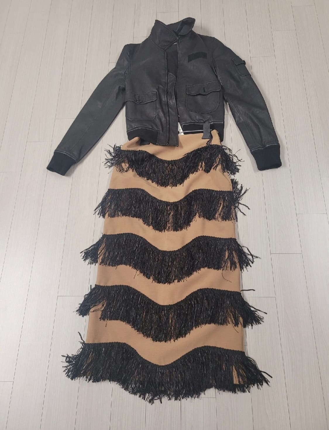 택있는 새상품 테슬 스커트 베이지 상품이미지4