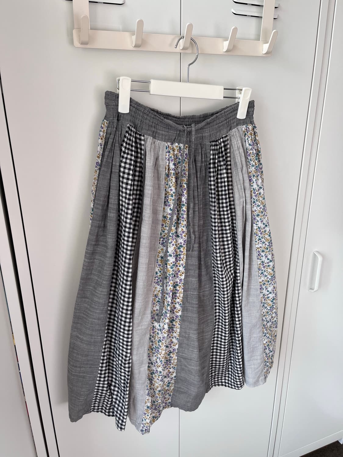 Shuca 슈카 잔꽃 체크 패치 롱스커트 상품이미지8