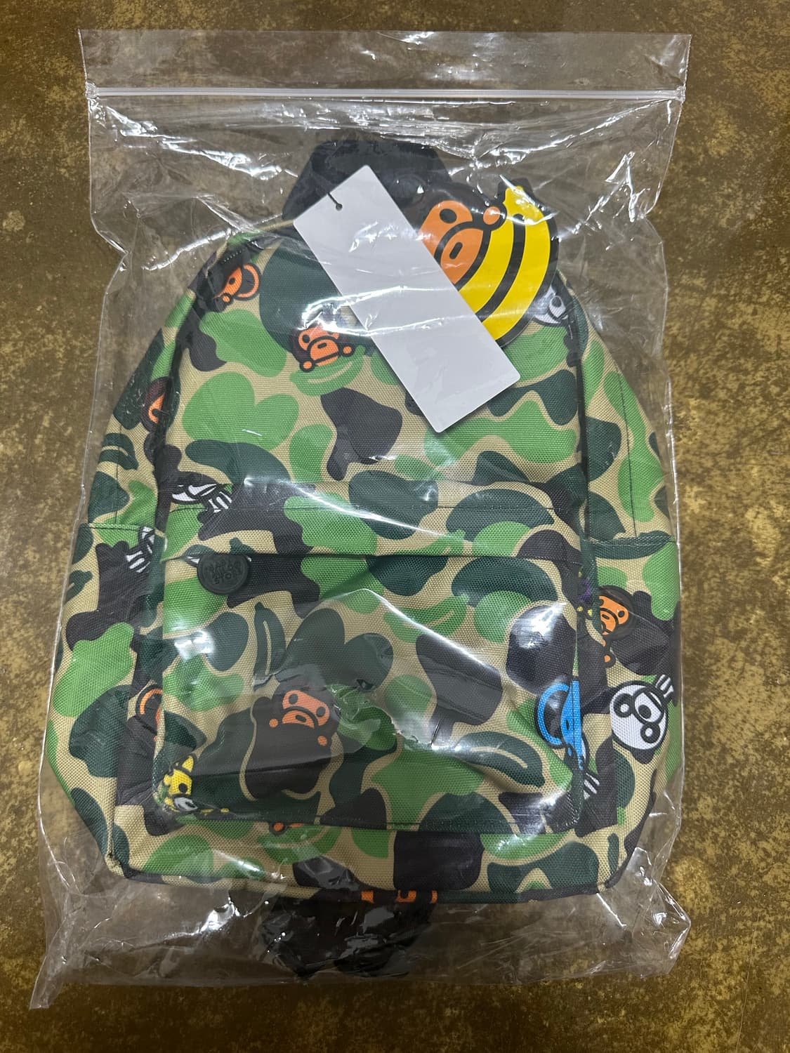 베이프 뉴 에이비씨 마일로 올 프렌즈 미니 백팩 상품이미지3