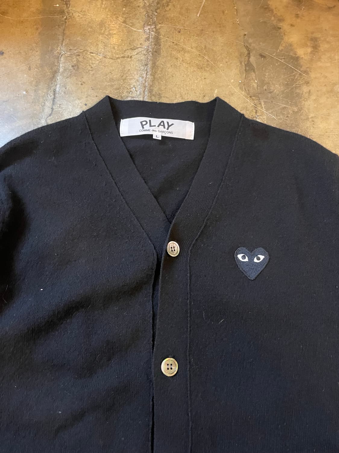 꼼데가르송 21SS 블랙 하트 가디건 상품이미지2