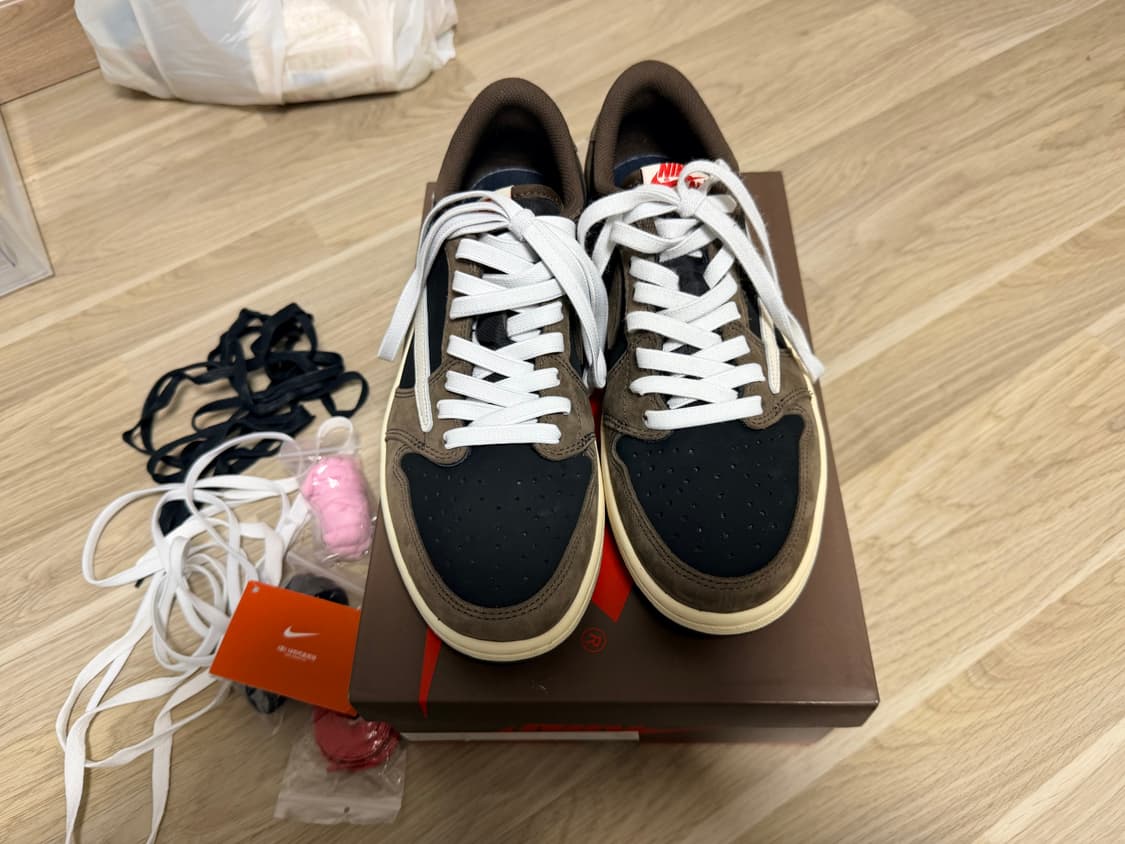 조던1 로우 x 트레비스 스캇 상품이미지2