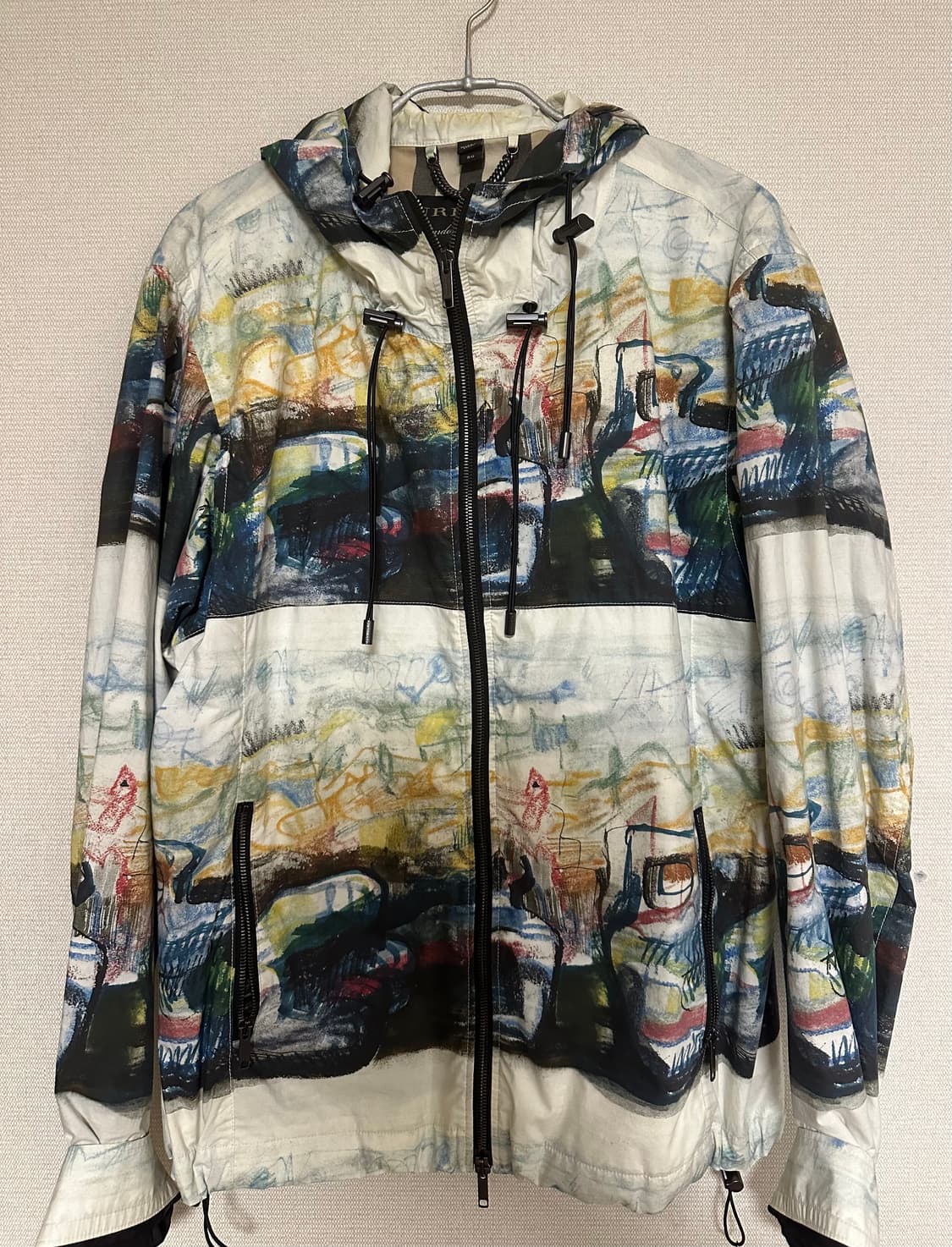 버버리 바람막이 상품이미지1