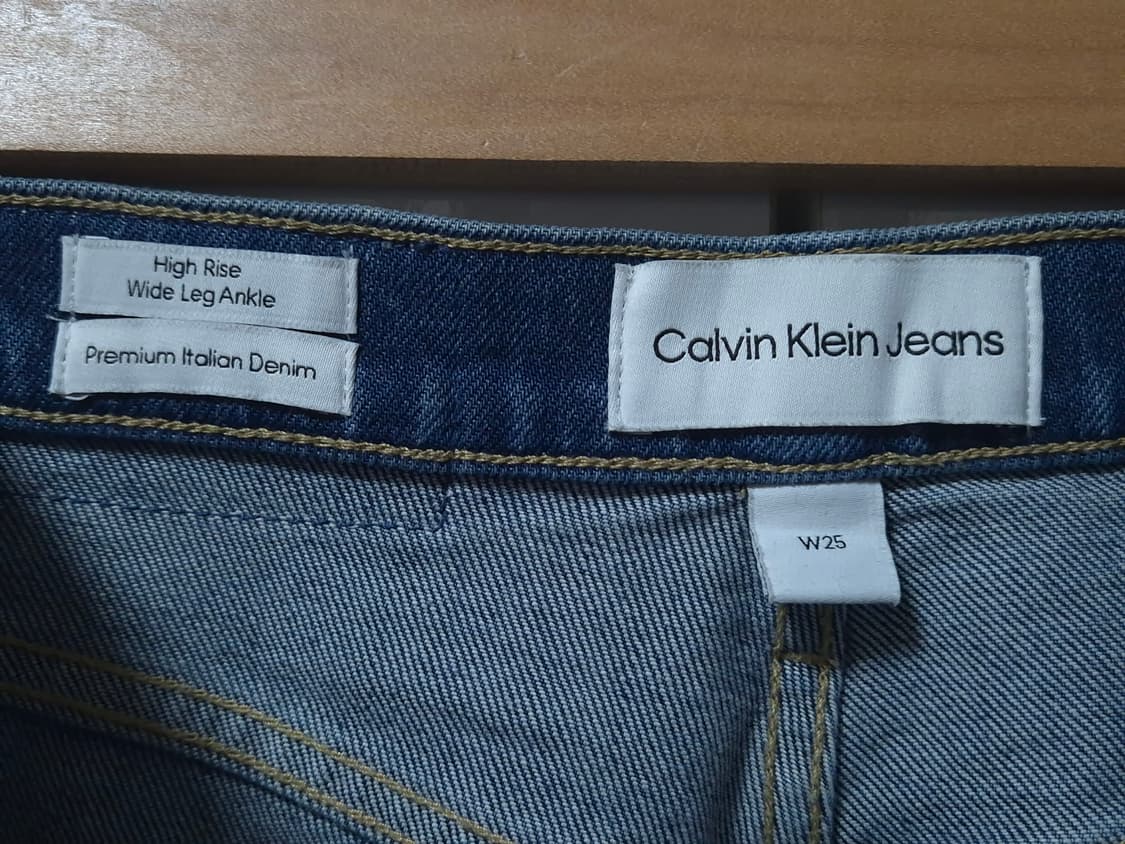 캘빈클라인 하이라이즈 와이드 이탈리안 데님 팬츠 상품이미지4