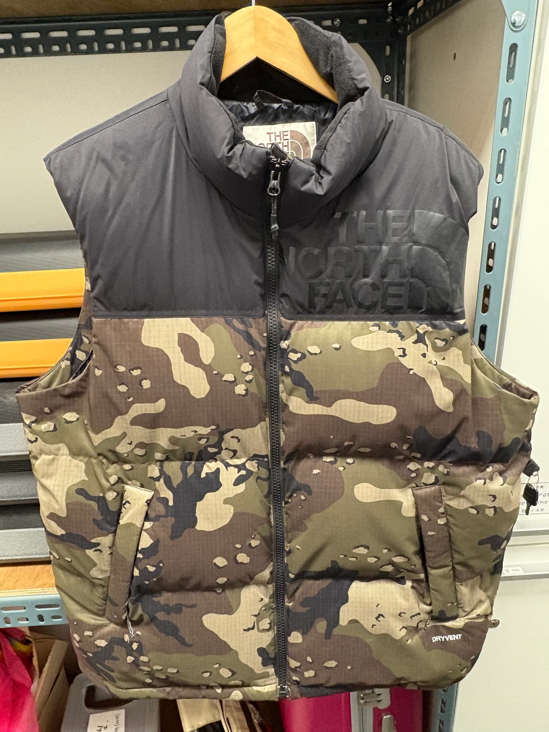 노스페이스 카모 패딩베스트 상품이미지1