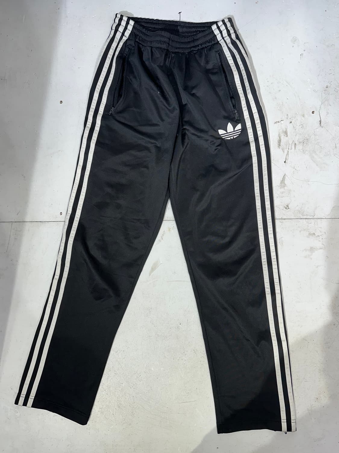 아디다스 블랙 파이어버드 화이트 삼선 와이드 팬츠  상품이미지4
