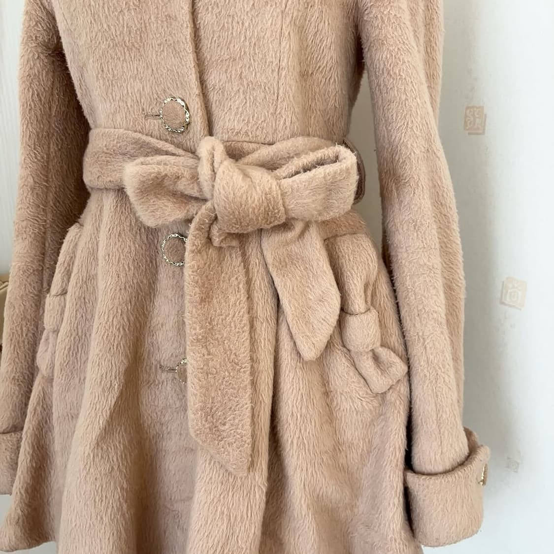 Ingni 잉그니 퍼 코트 상품이미지4