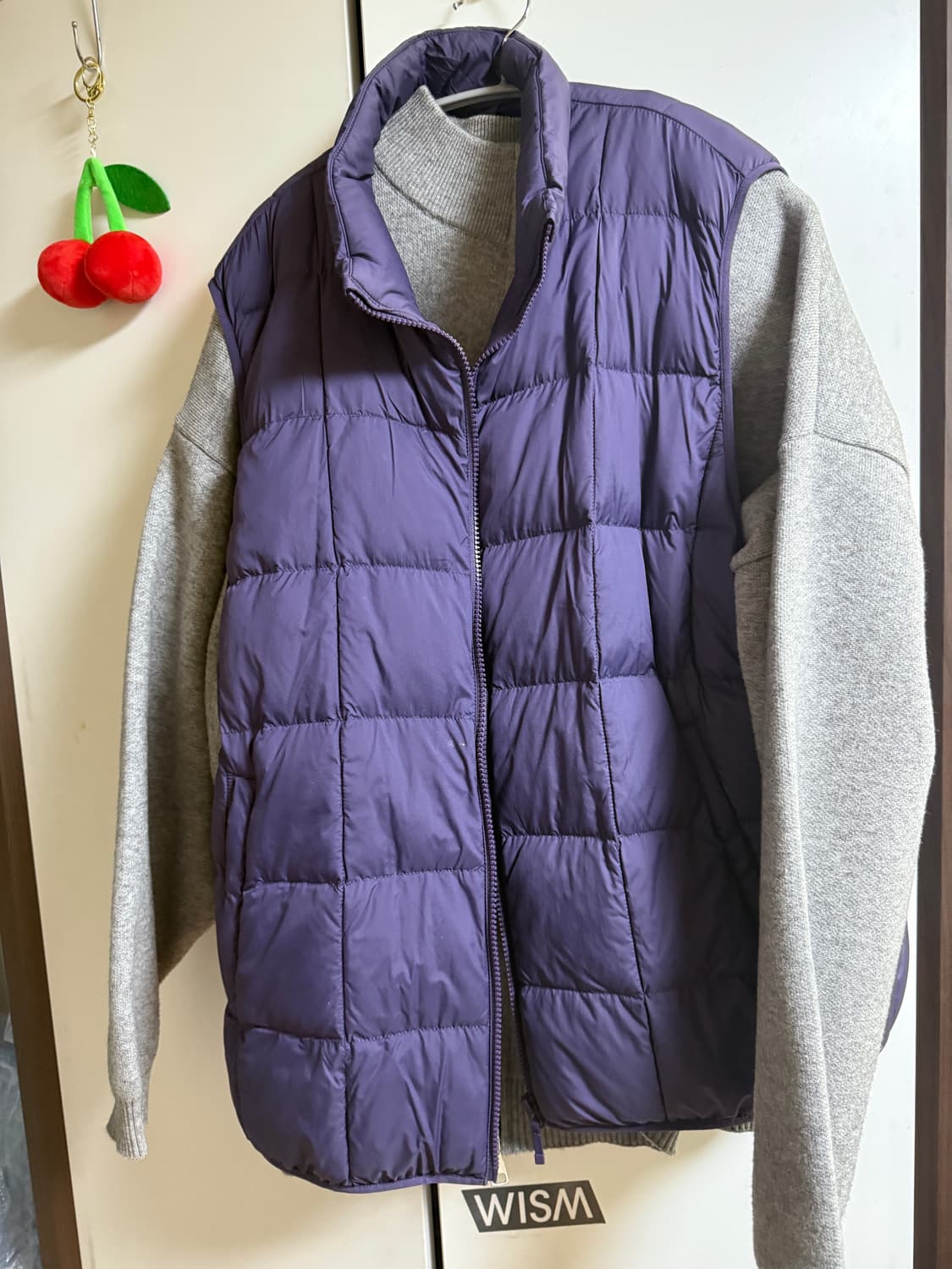 유니클로 퍼프 베스트 퍼플 47000원 상품이미지3