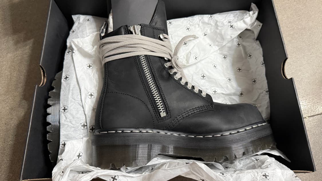 닥터마틴 x 릭 오웬스 쿼드 솔 스틸 토 부츠 블랙 상품이미지1