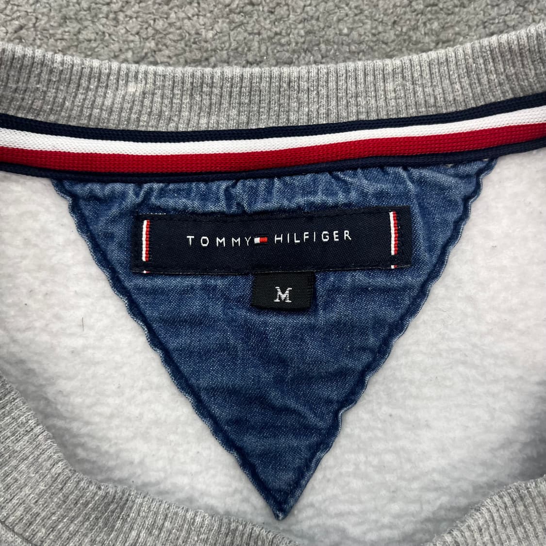 M 타미힐피거 그레이 맨투맨 상품이미지4