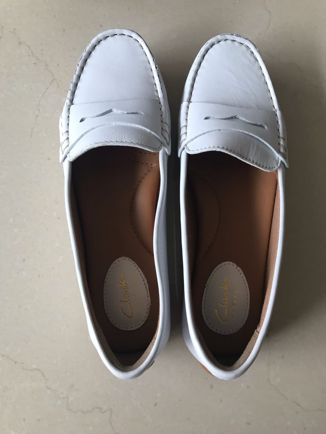 clarks 화이트 로퍼 상품이미지2