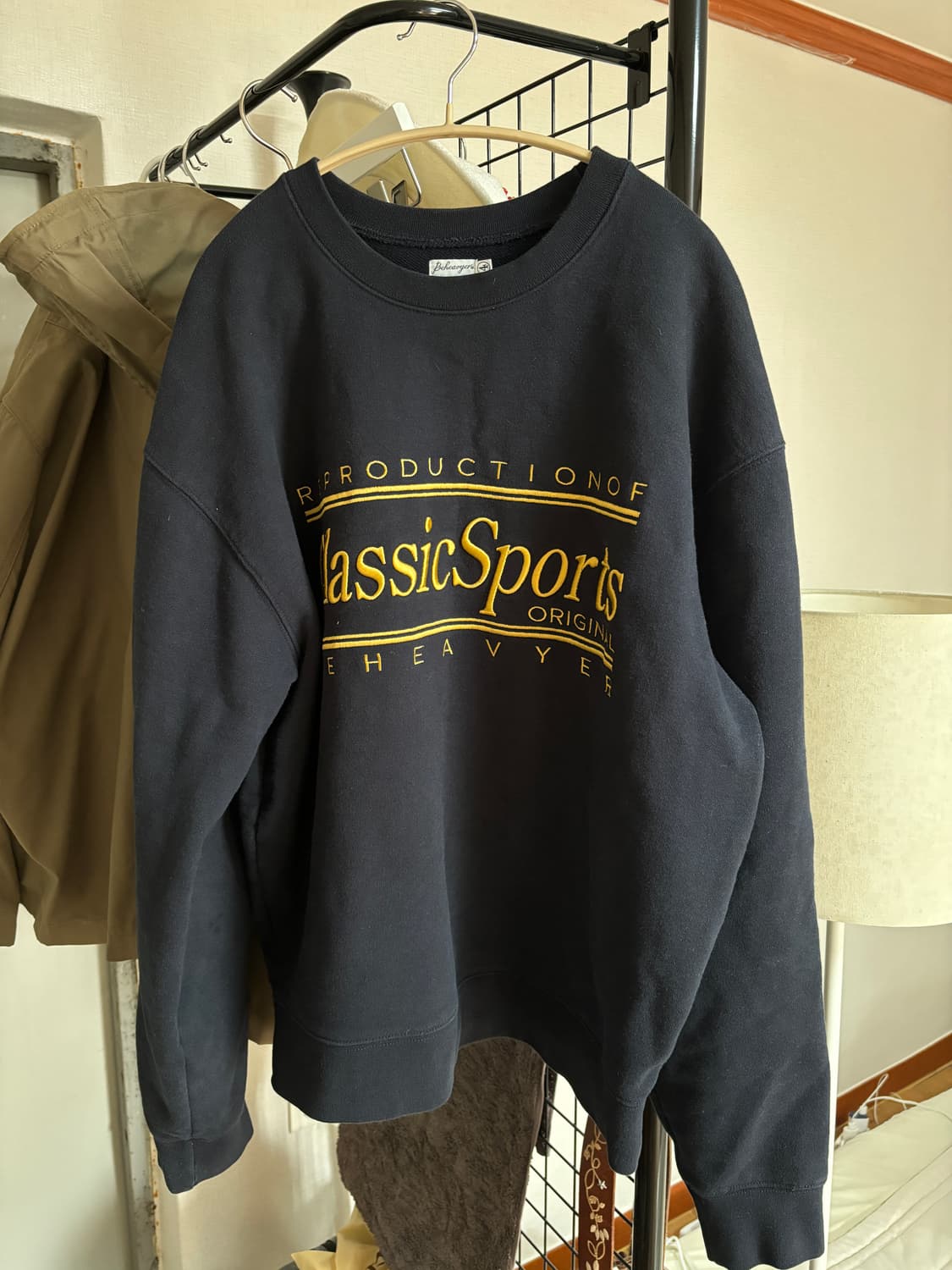 비헤비어 스웻셔츠 4size 상품이미지1
