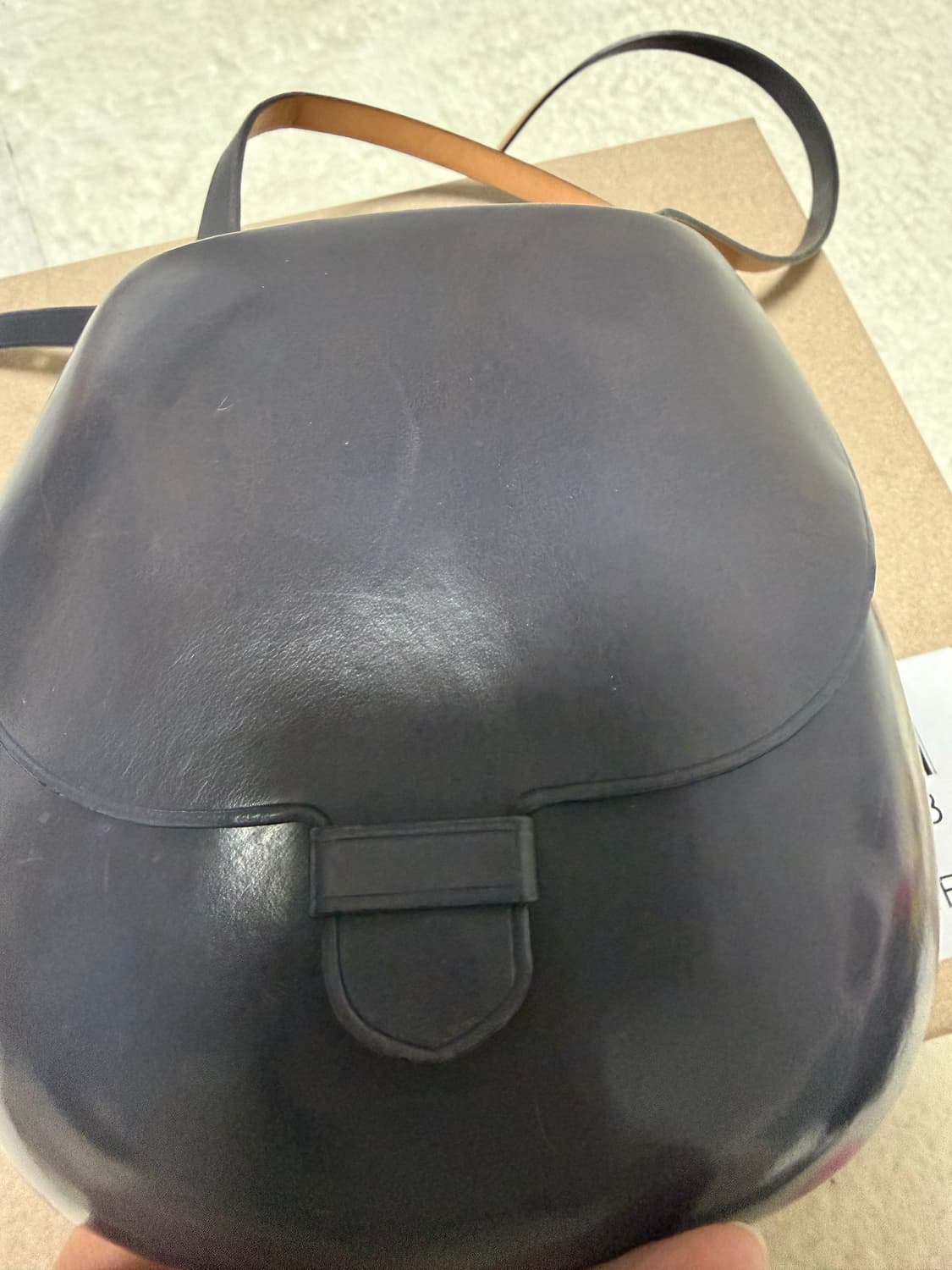 르메르 카트리지백 그래파이트 상품이미지4