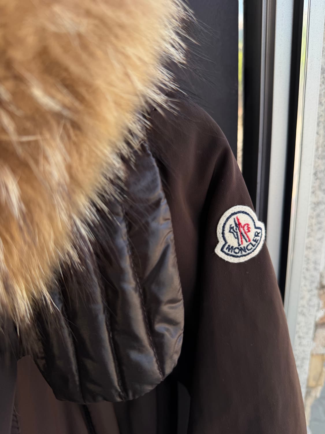 1/ 몽클레어 구스다운 리얼퍼 벨티드 패딩자켓 상품이미지8