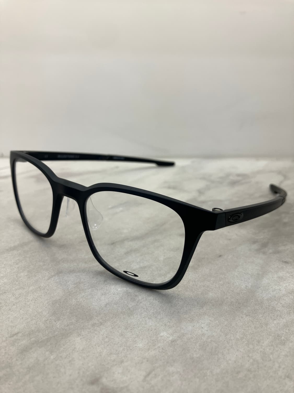 오클리 OAKLEY 마일스톤 사틴블랙 소프트 스퀘어 뿔테 안경 상품이미지9