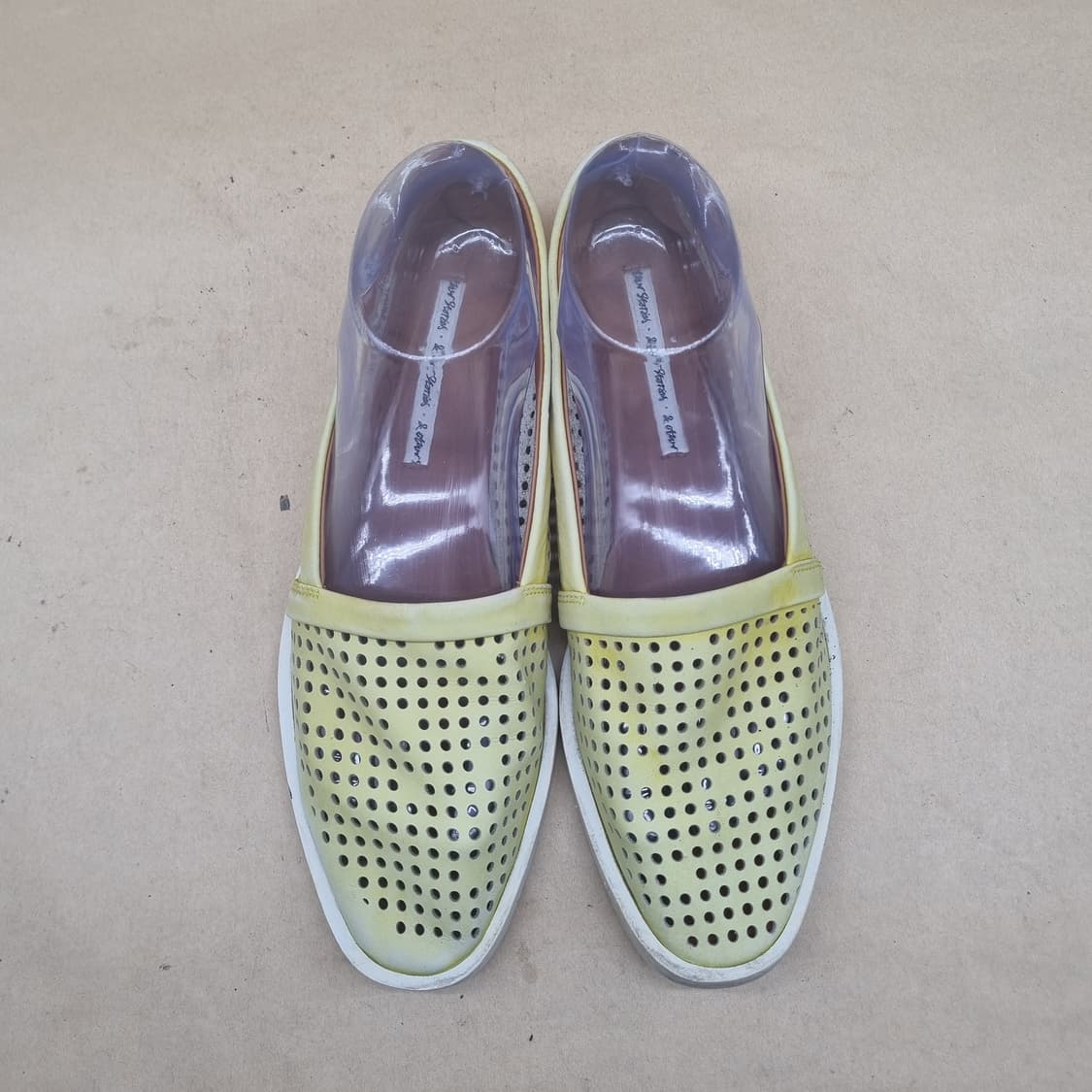 앤 아더스토리 펀칭 슬립온  250 상품이미지2