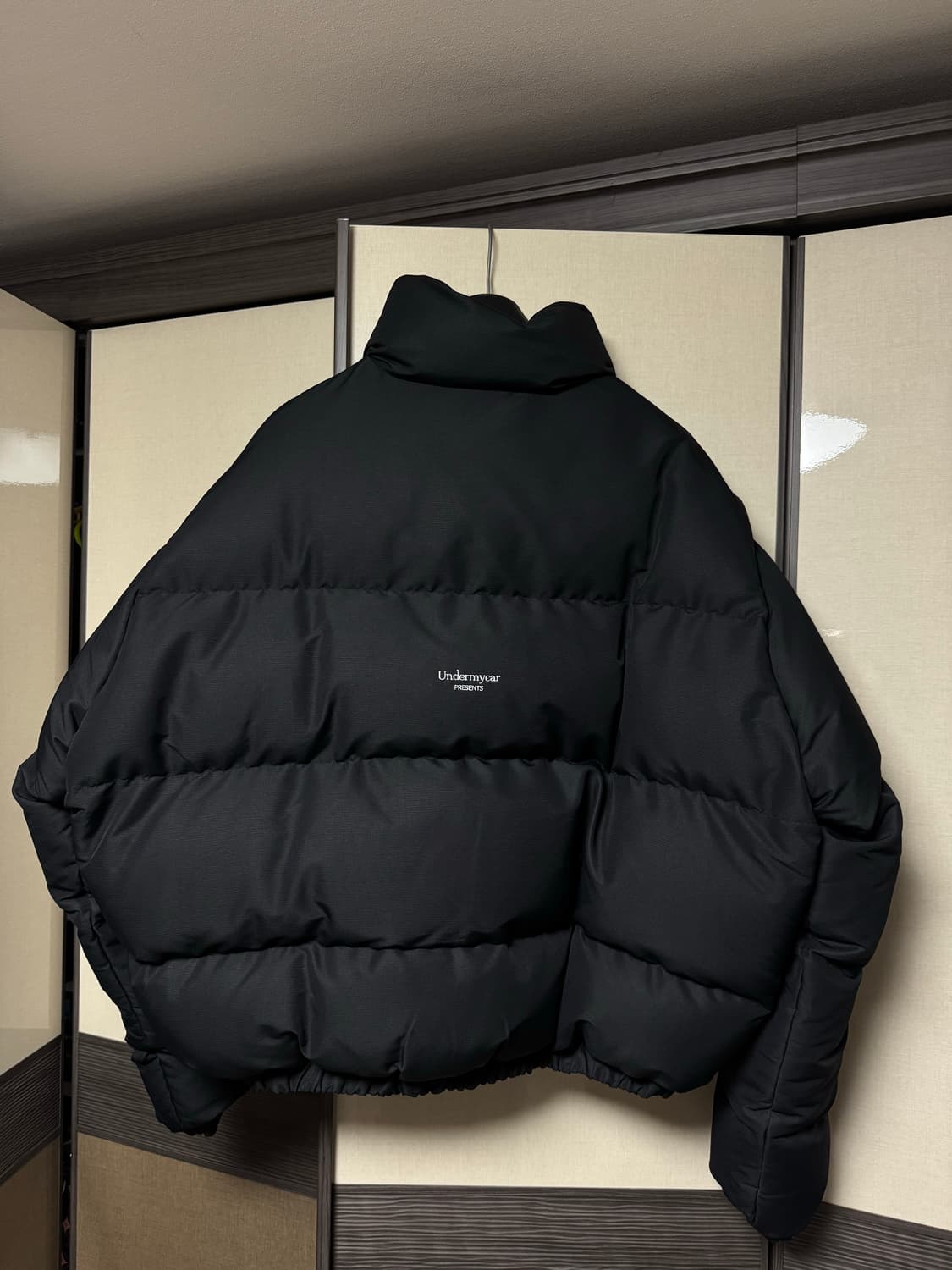 언더마이카 무.15 숏패딩 블랙 1사이즈 상품이미지3