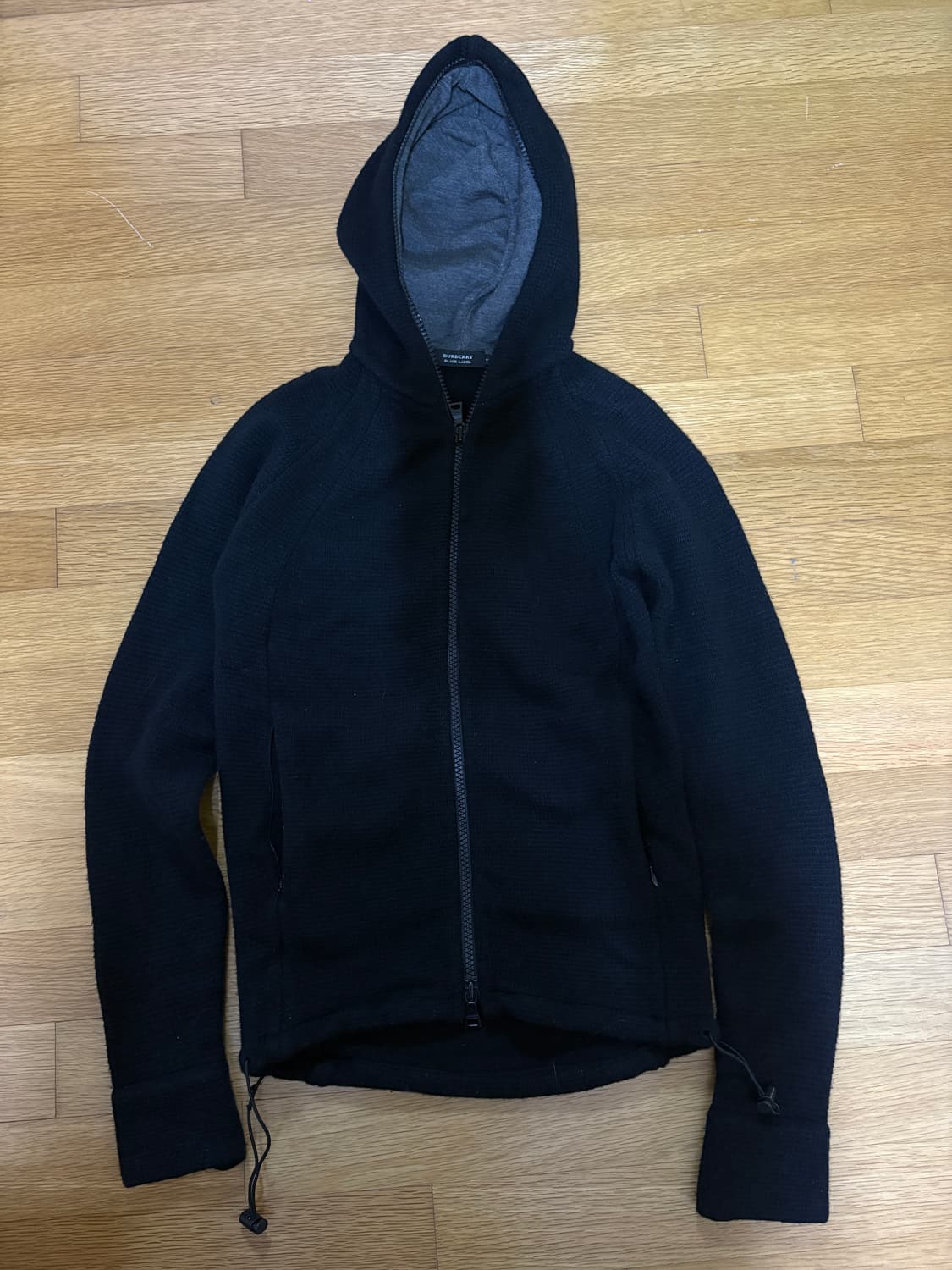 버버리 블랙라벨 니트 후드집업 상품이미지1