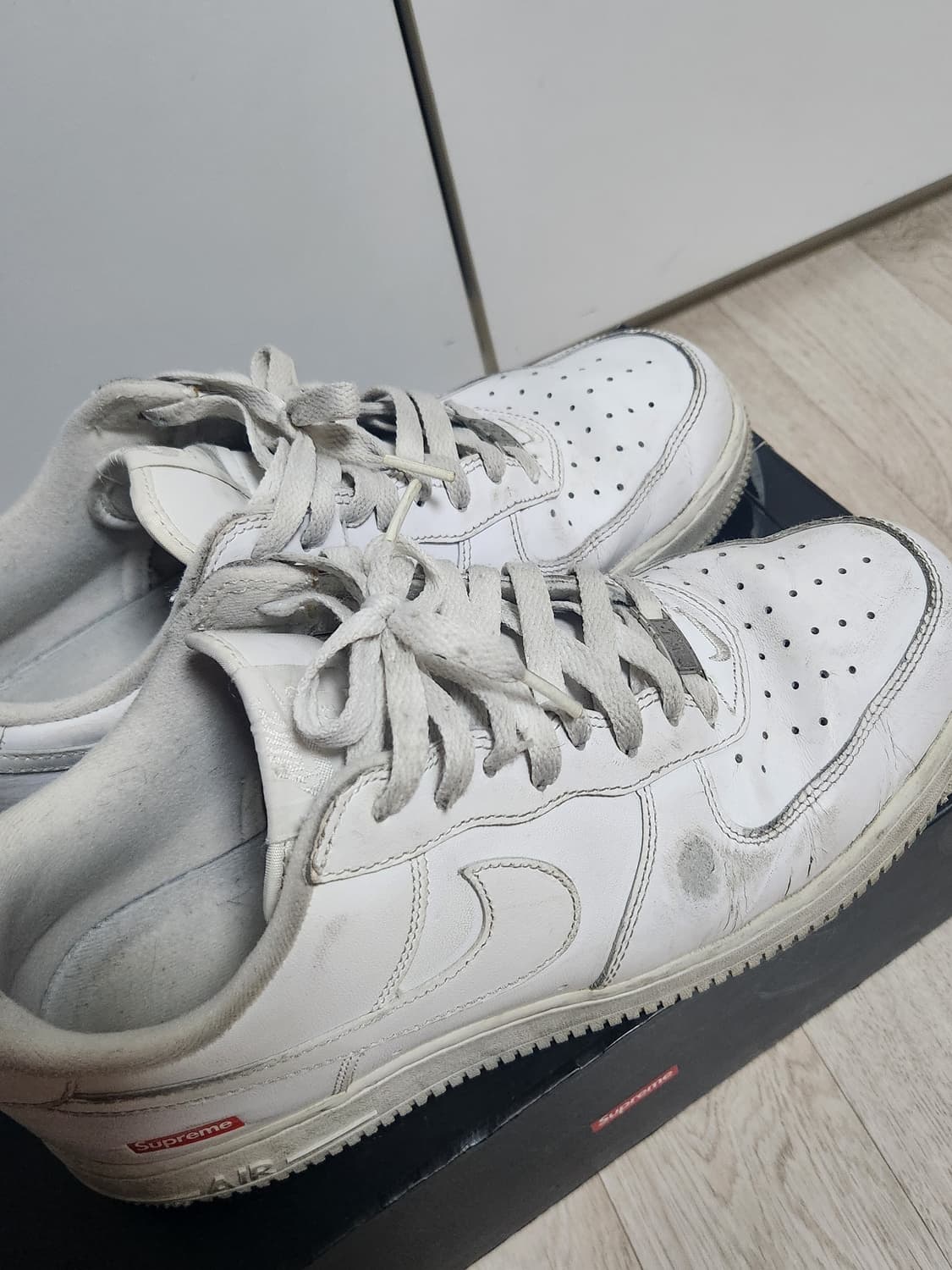 나이키슈프림 에어포스 275 상품이미지3