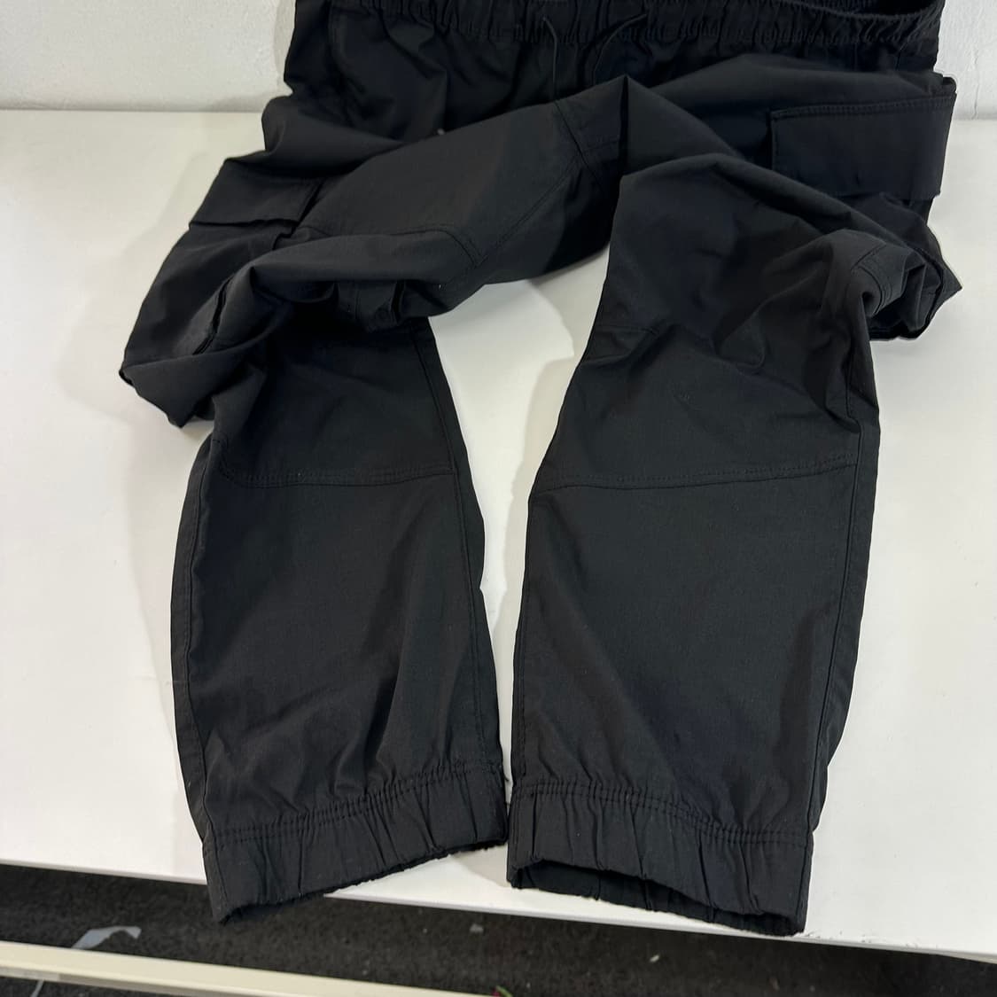 L H&M 흐앤므 블랙 카고 조거팬츠 상품이미지3