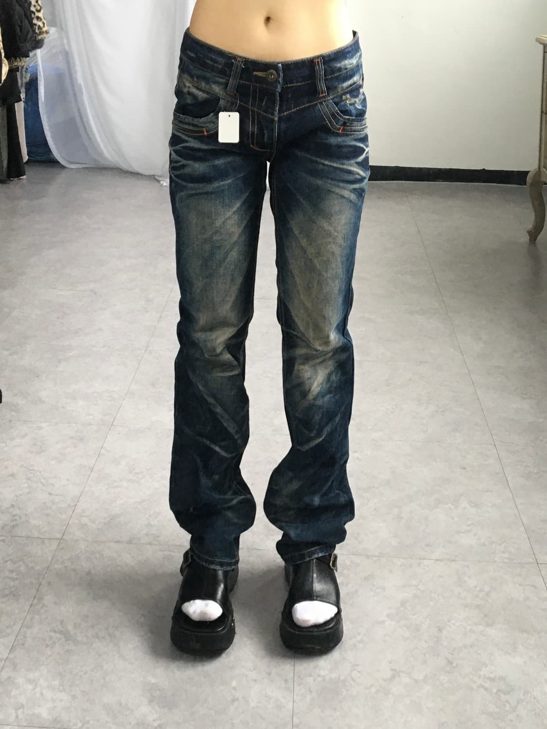 Washing denim pants 상품이미지1