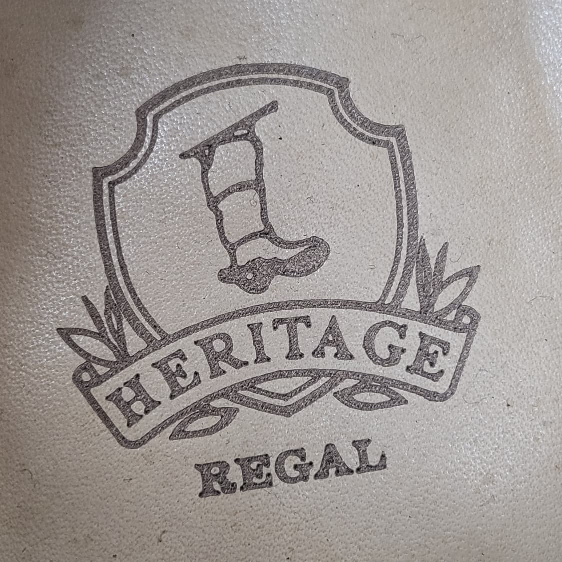 금강 리갈 헤리티지 남성 정장 로퍼 255EE 상품이미지4