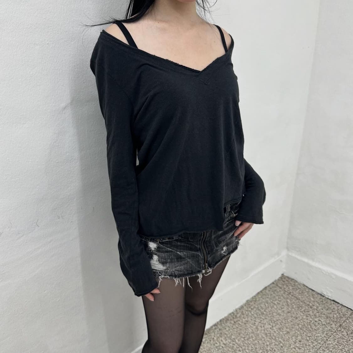 grunge off shoulder long sleeve  상품이미지2