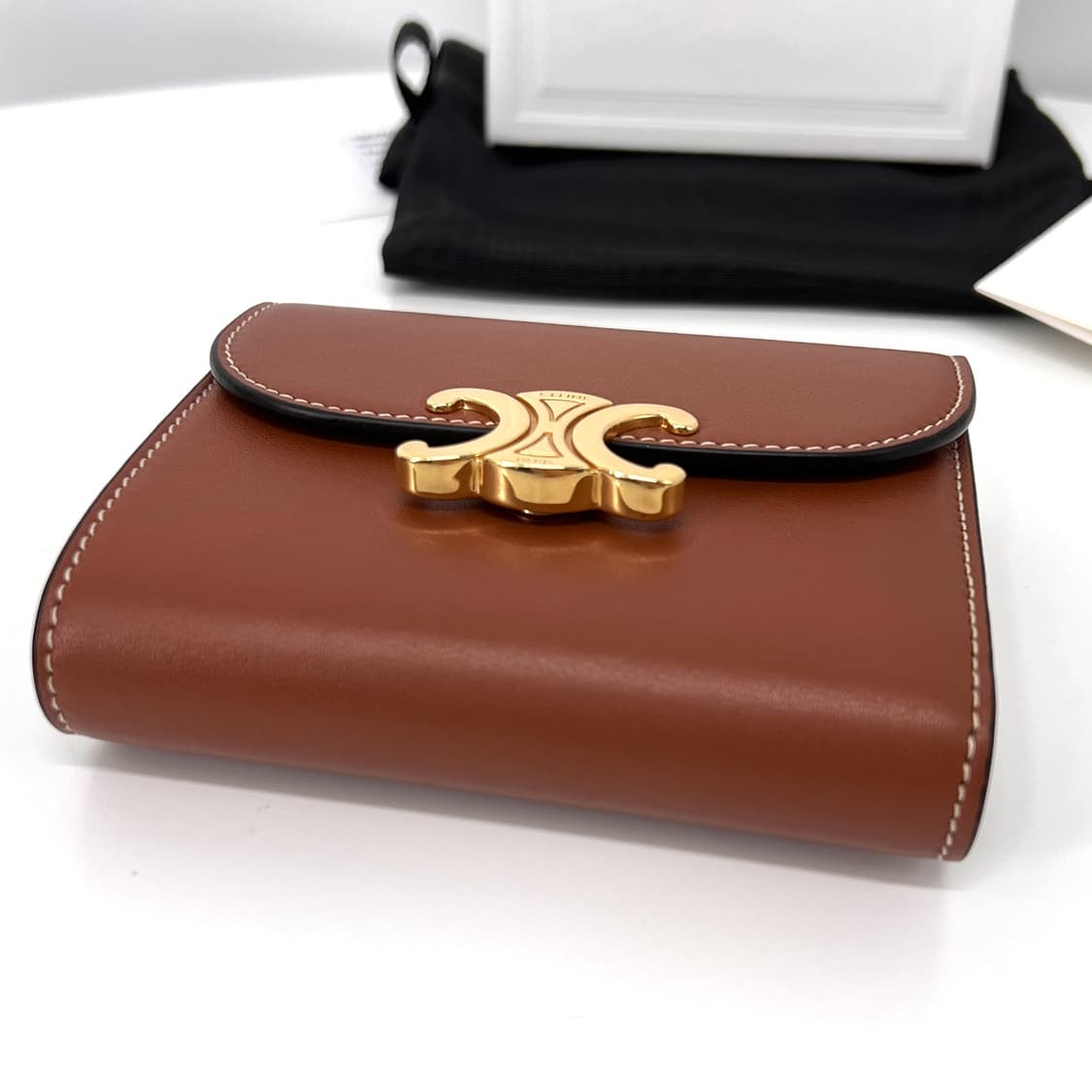 셀린느 트리오페 3단 여성 반지갑 (10D783BZG) 상품이미지6