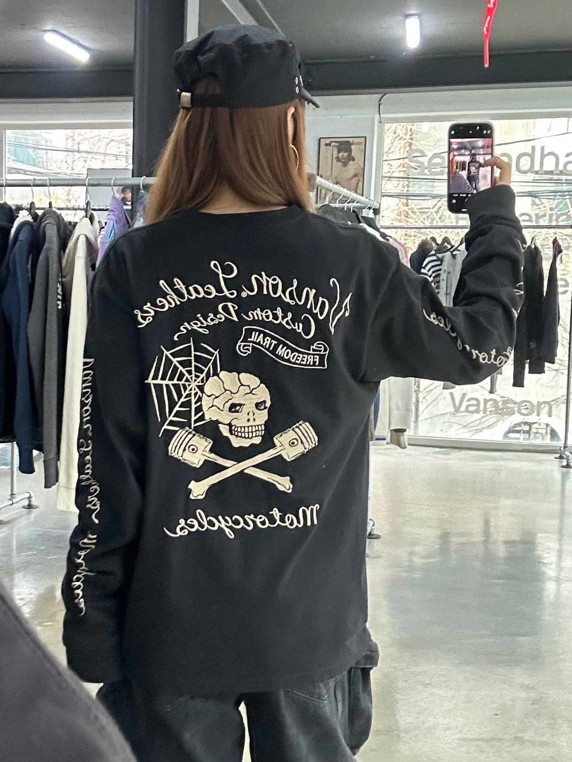 벤슨 Motocycles 스파이더스컬자수 롱슬리브긴팔티 상품이미지1