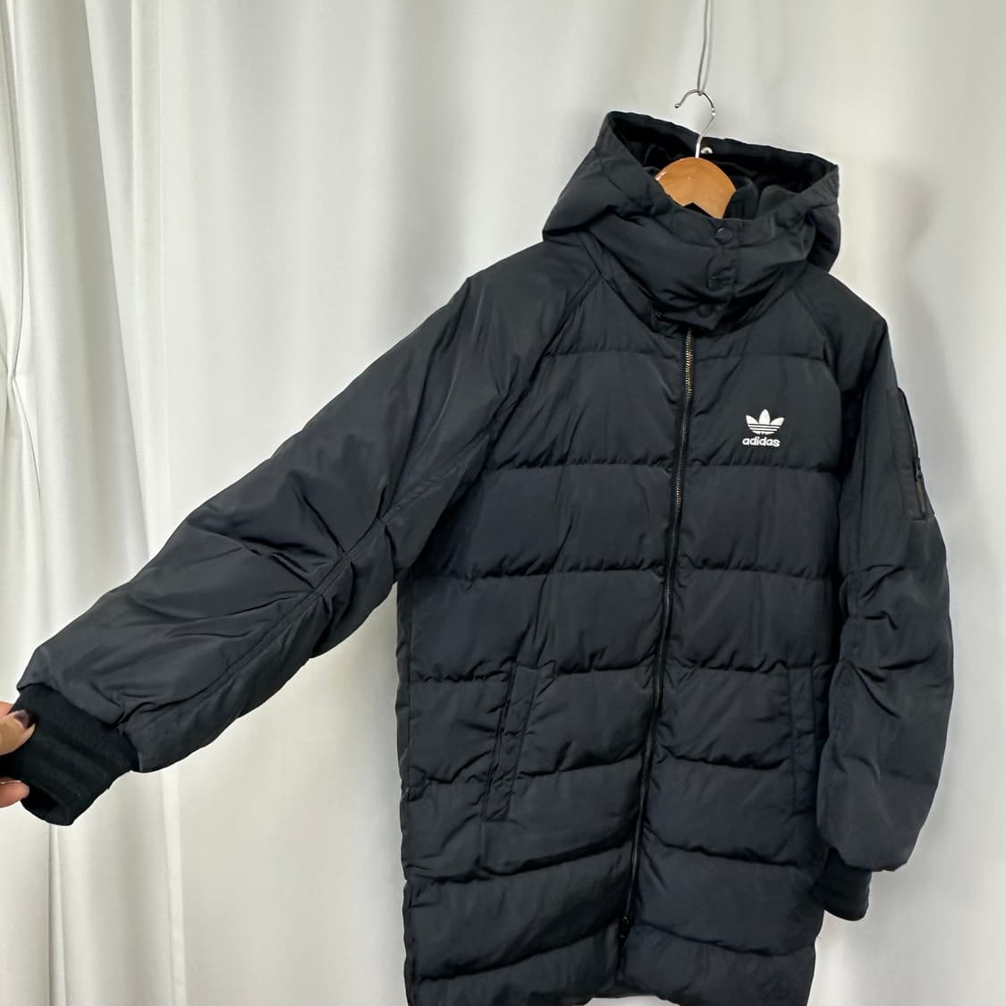  아디다스 불꽃 여자 롱패딩 점퍼 검정 XS 상품이미지2