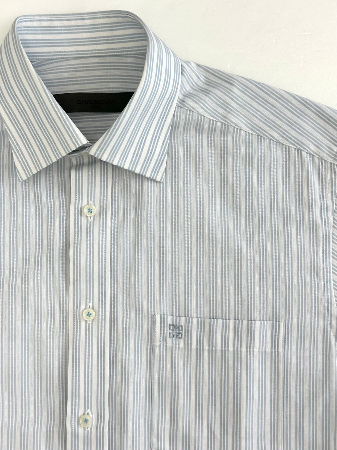 지방시 스트라이프 반팔셔츠 상품이미지3