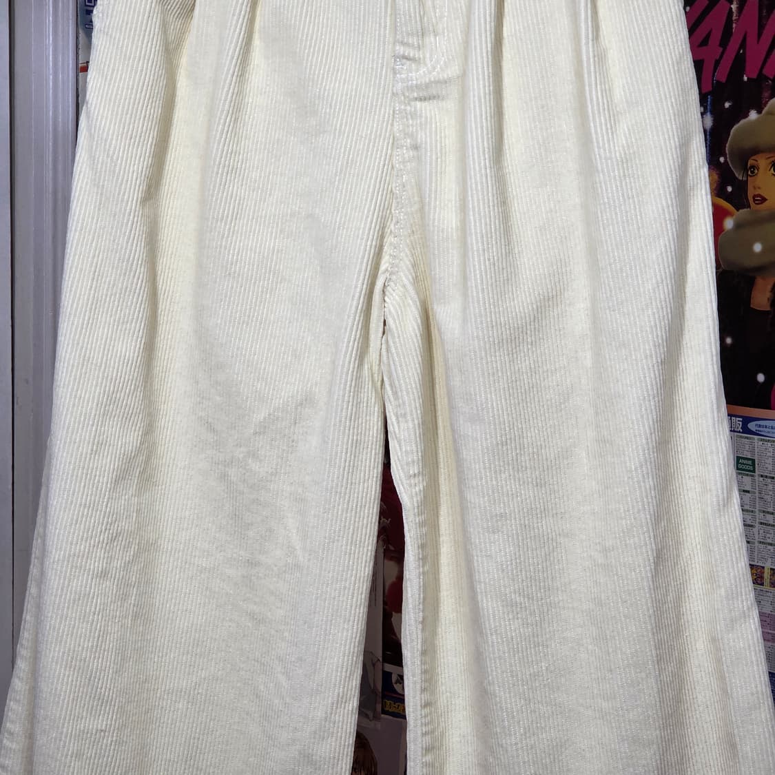 아이보리 투핀턱 코듀로이 와이드팬츠 상품이미지4