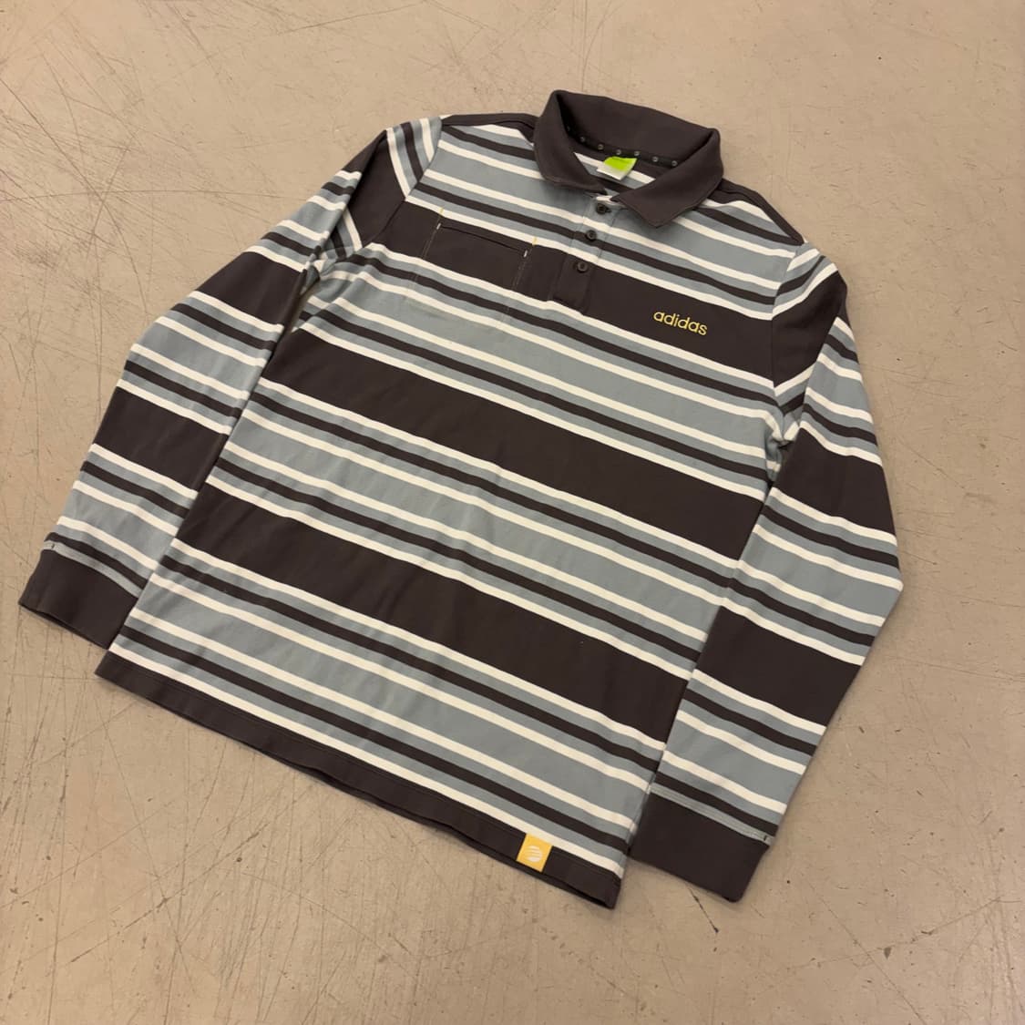 아디다스 스트라이프 카라 티셔츠 상품이미지1