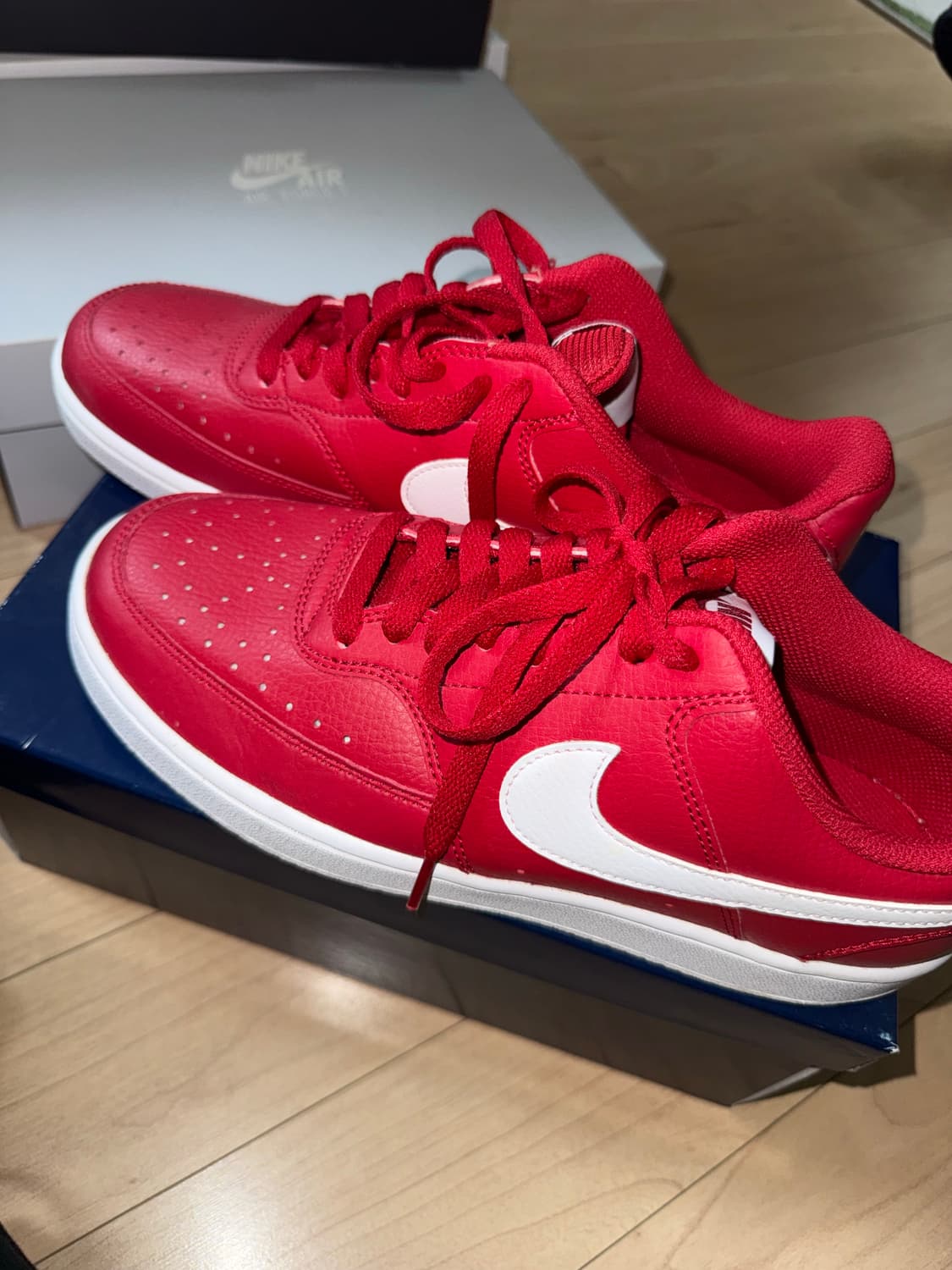 나이키 코트 비전 로우 레드 사이즈250 상품이미지1