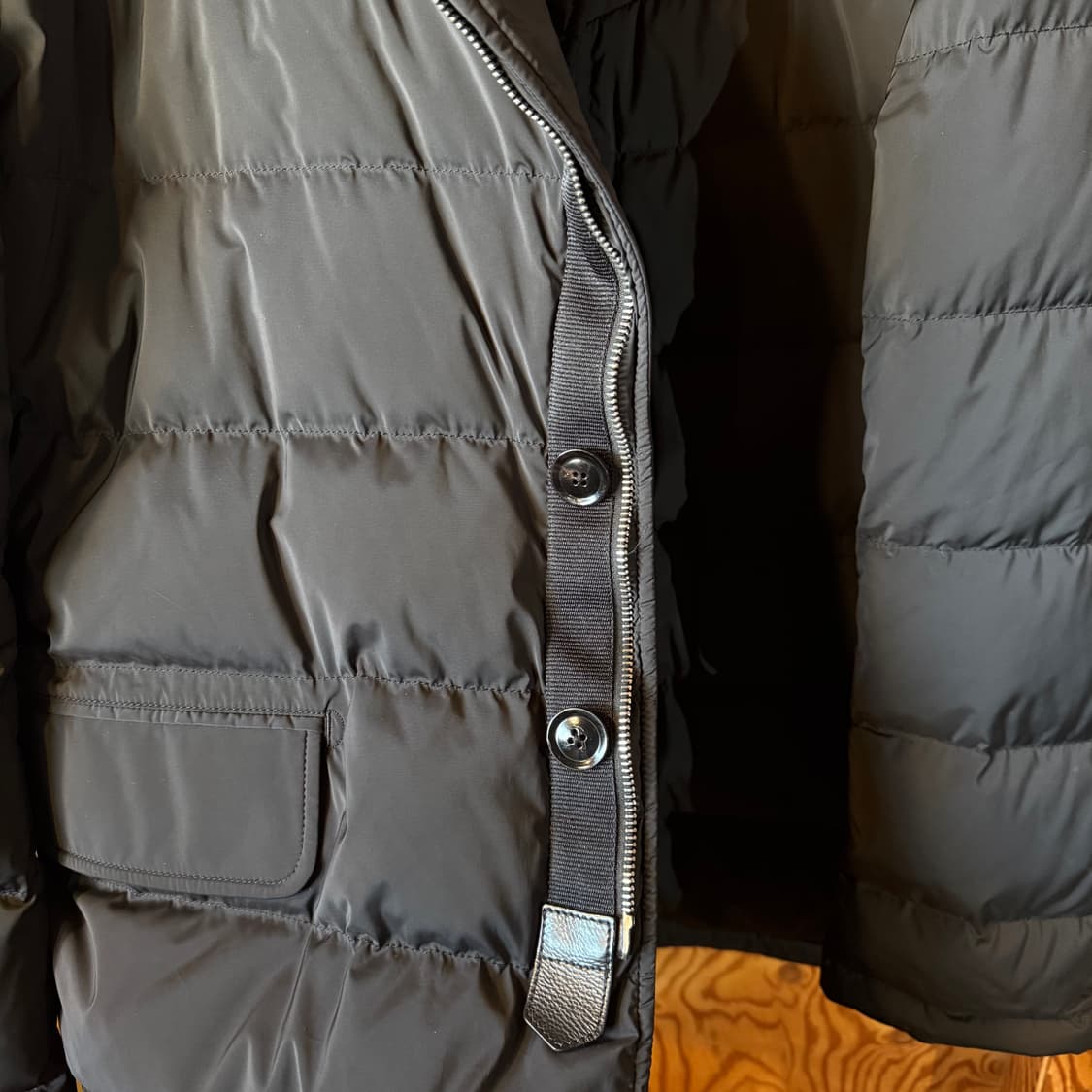 톰포드 패딩 판매 합니다. 상품이미지10