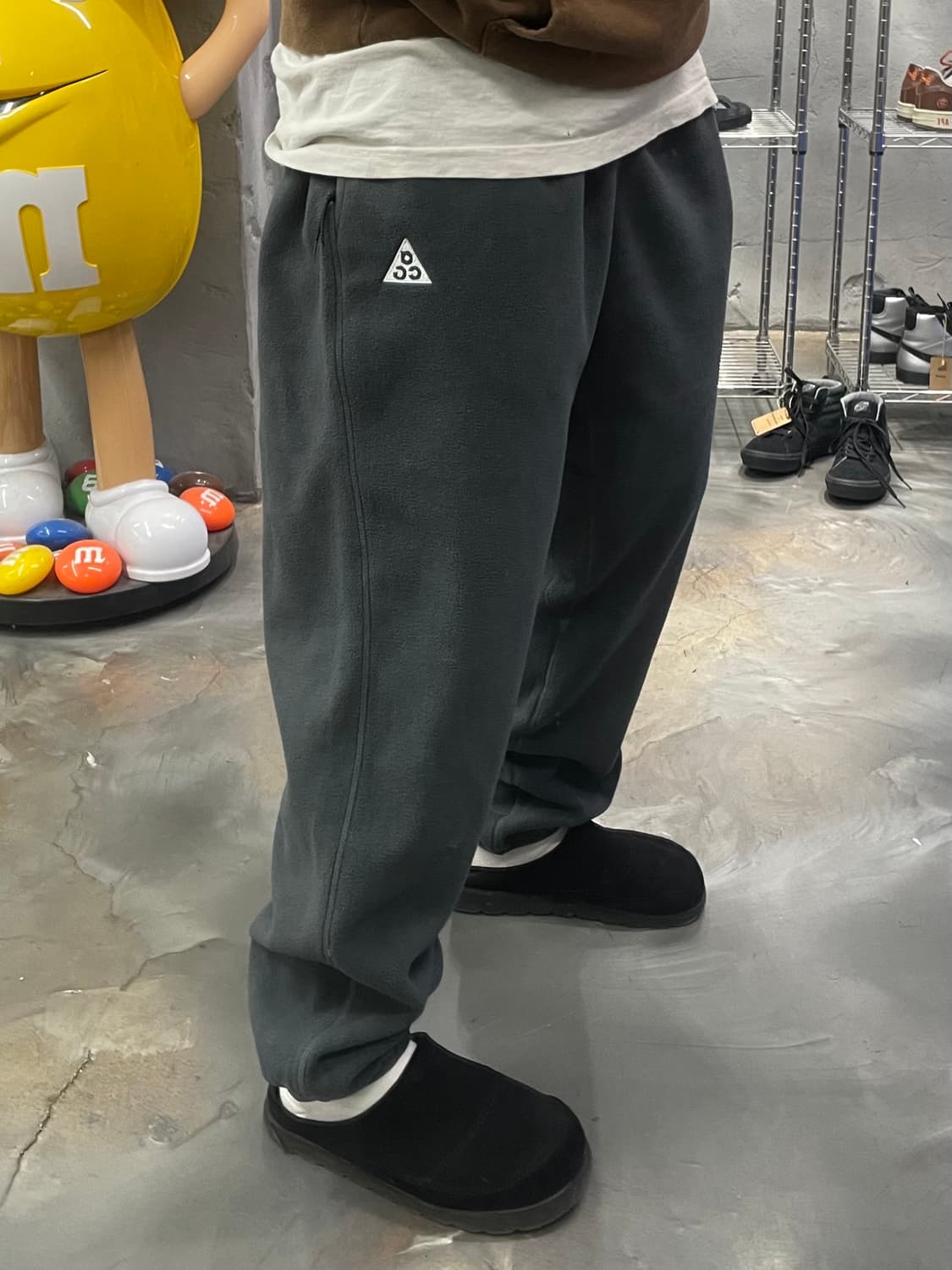 나이키 ACG 데드스탁 플리스 팬츠 상품이미지8