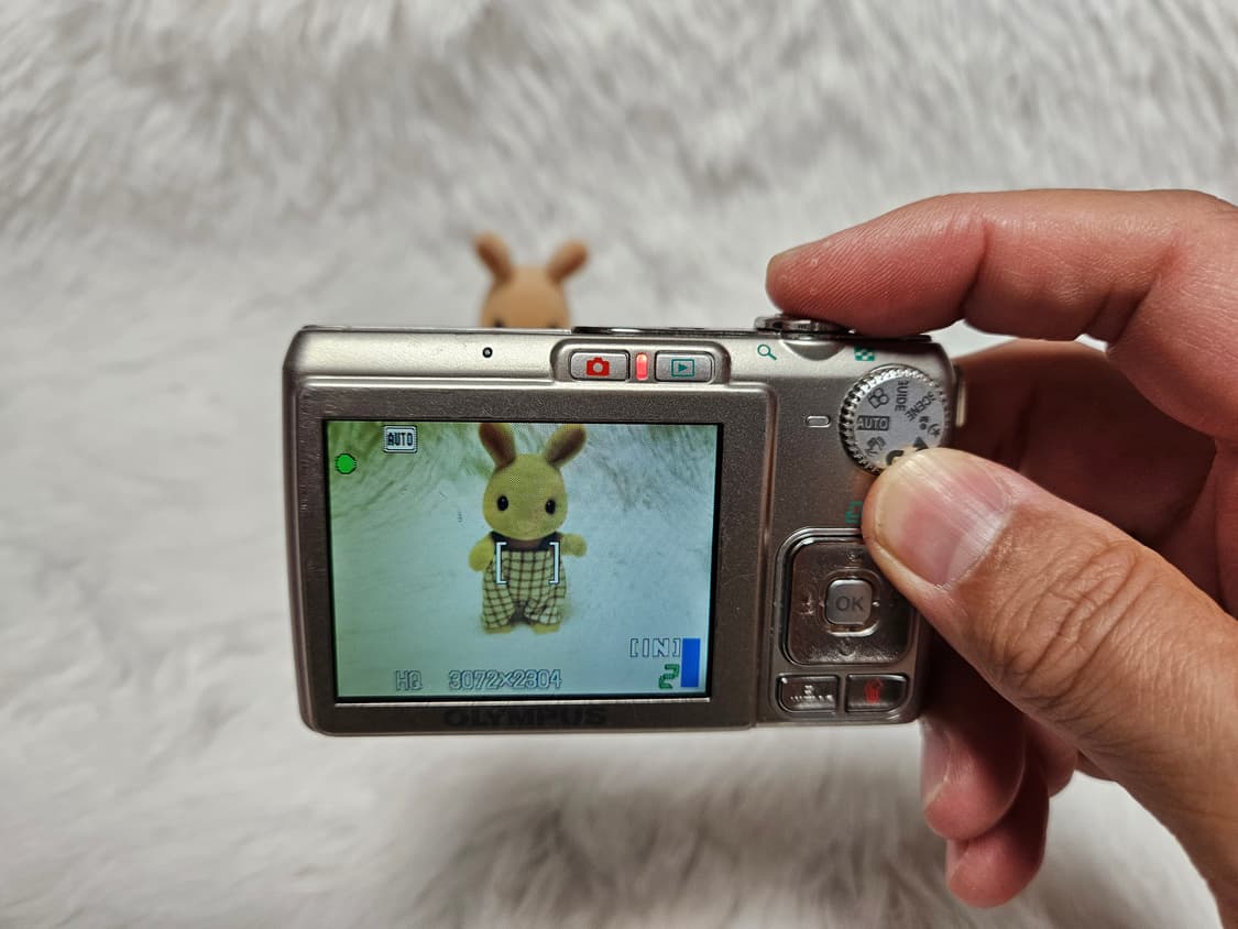 [B급] 올림푸스 FE-230 디카,  디지털카메라 중고 판매 상품이미지5