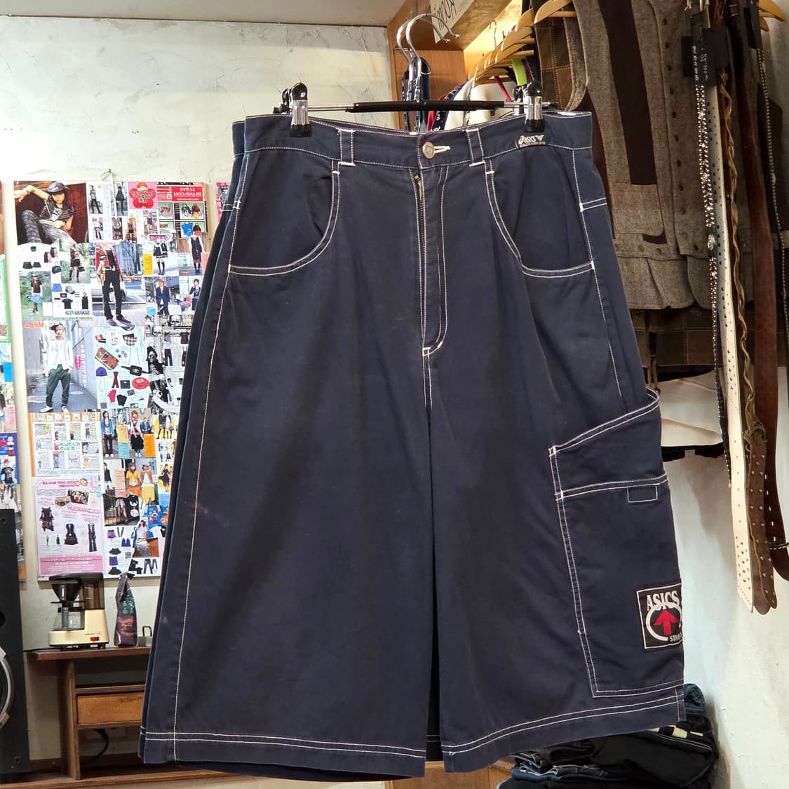 JPN 아식스 네이비 버뮤다 팬츠 상품이미지1