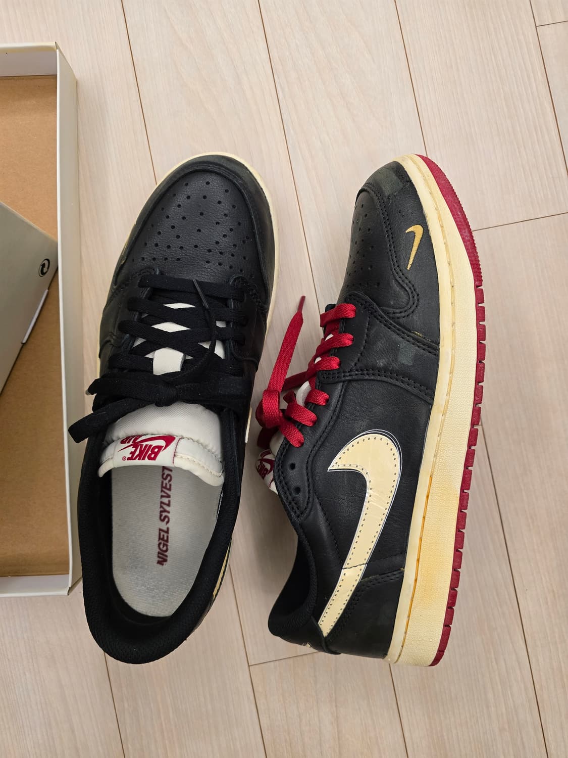 나이키 조던1 x 나이젤실베스터 로우 285 상품이미지2