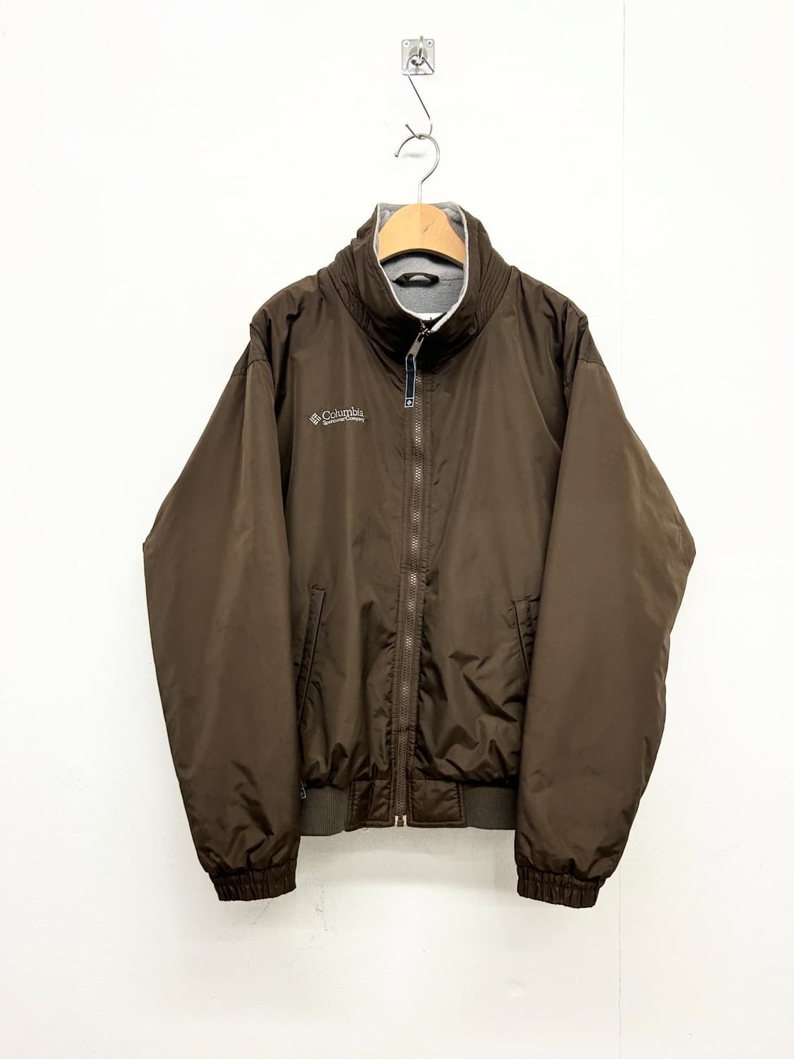컬럼비아 브라운 바람막이 점퍼 상품이미지1