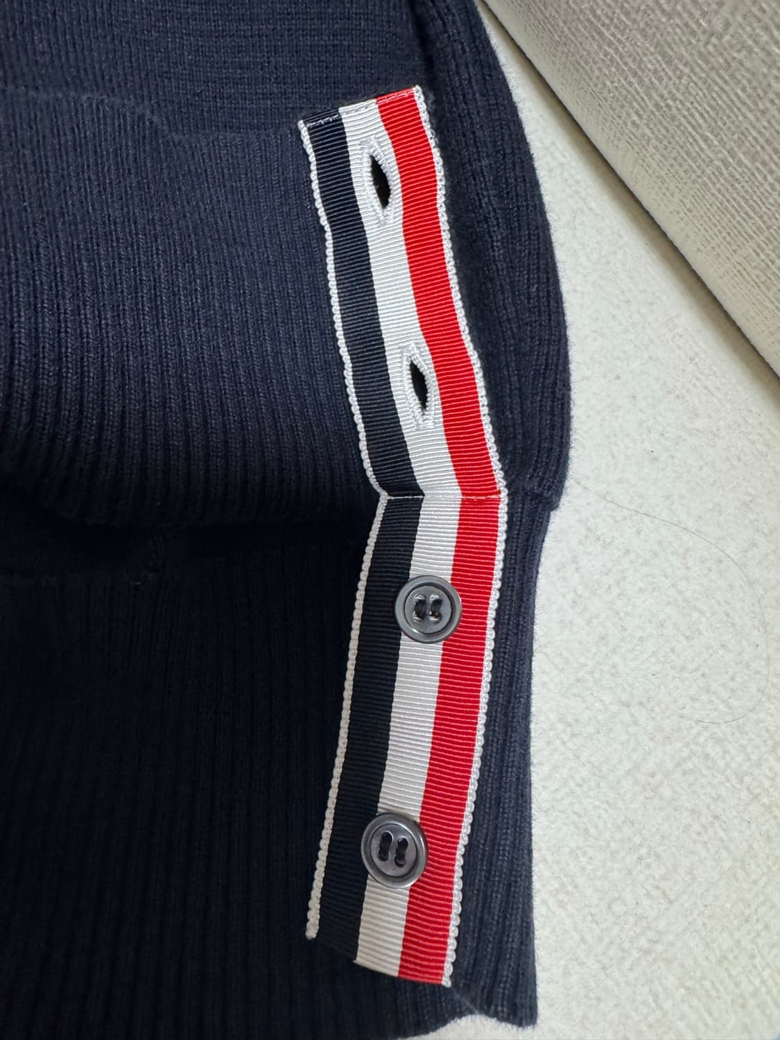 톰브라운 밀라노 스티치 네이비니트 상품이미지3