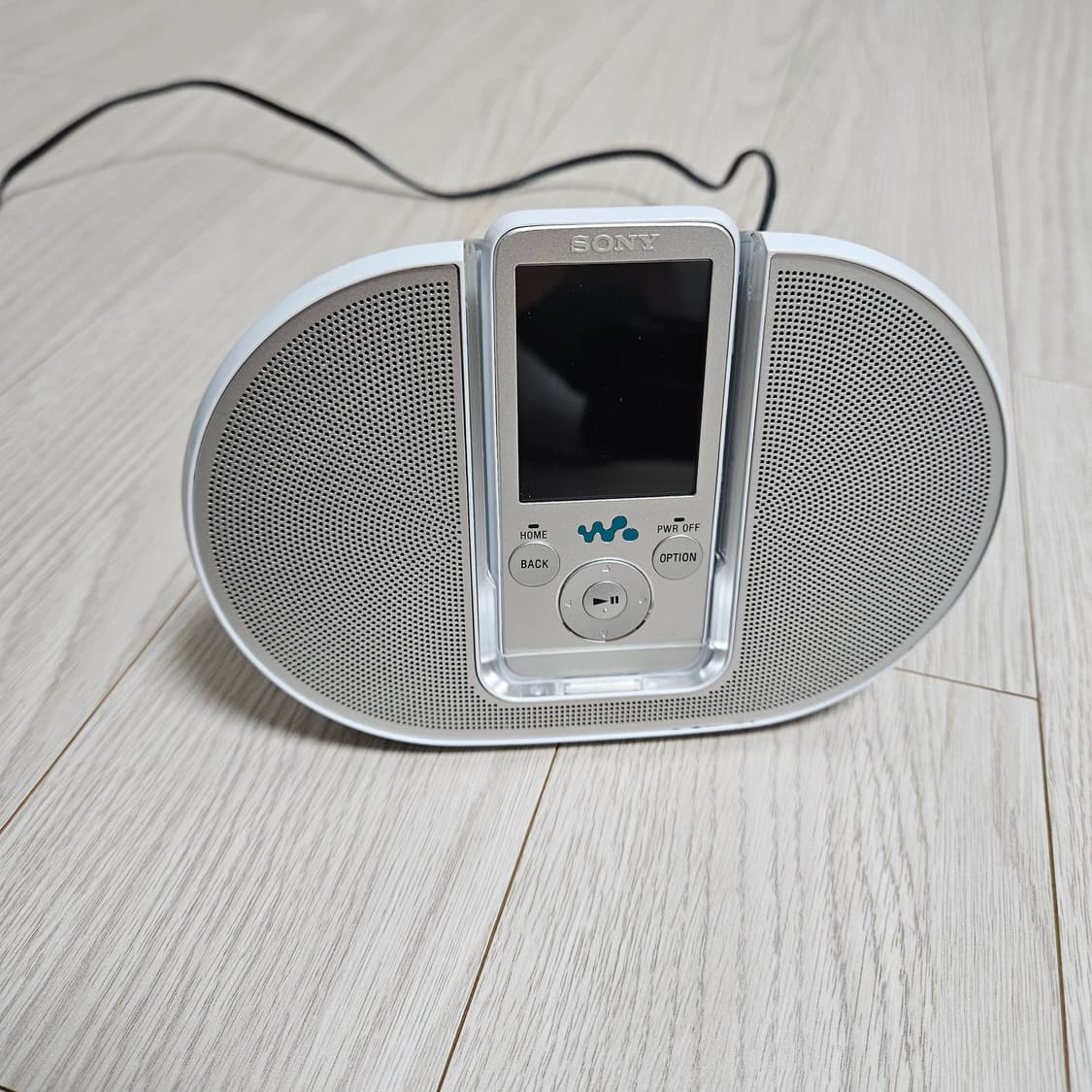 소니 워크맨 + 도킹 스피커 NW-S636F 상품이미지2