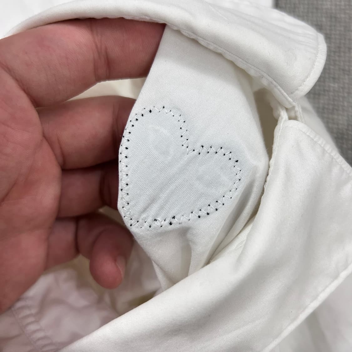 꼼데가르송 블랙와펜 화이트셔츠(S) 상품이미지6