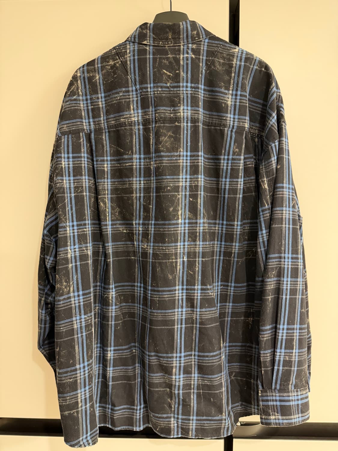 [매물 최저가] 준지 아일랜드 블랙 셔츠 상품이미지2